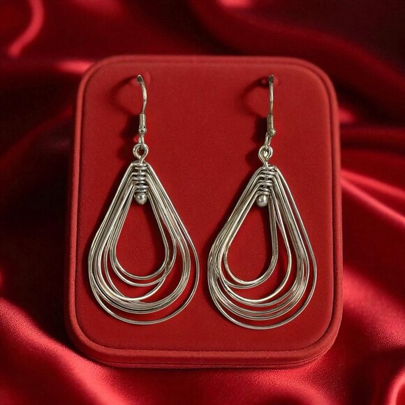 Silver Wire Teardrop Earring Boho Fashion Jewelry - Picture 1 of 3